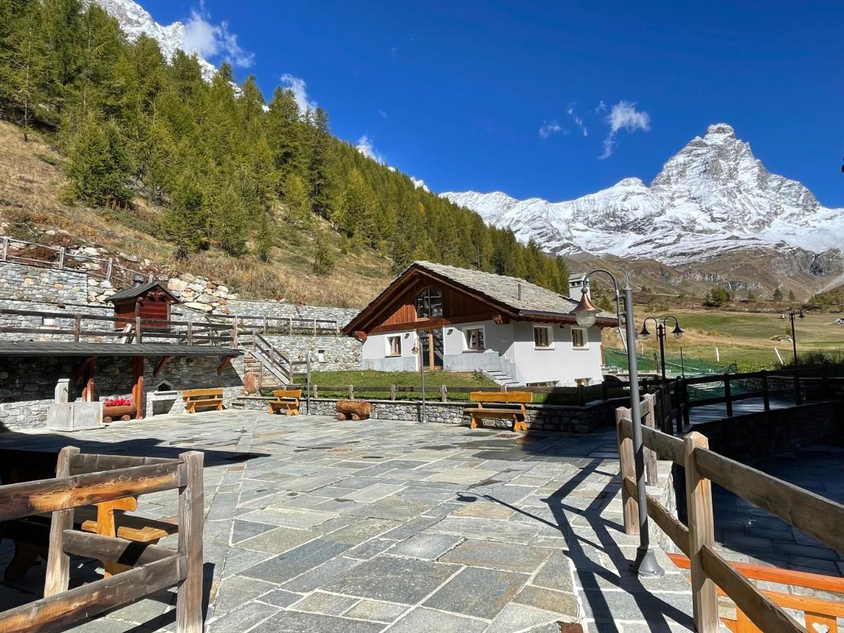 Maison Carrel Elegant 8 Breuil-Cervinia Bagian luar foto