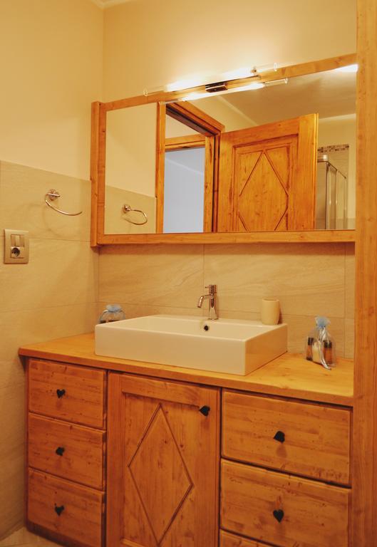Maison Carrel Elegant 8 Breuil-Cervinia Bagian luar foto